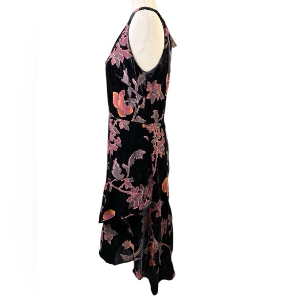 Black floral velvet burnout dress ruffled high low hem size 8 NWT - Picture 3 of 10